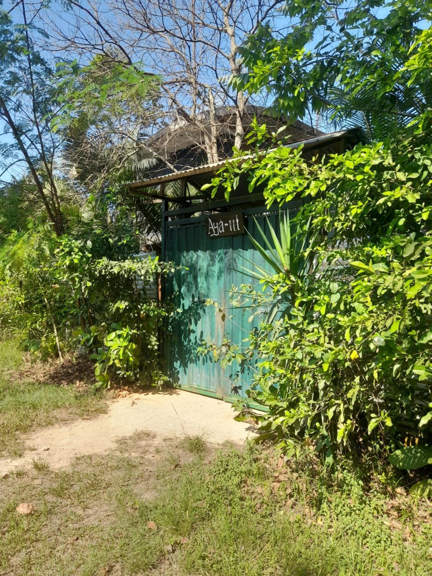 Aya Ni Hotel Pucallpa Exterior foto